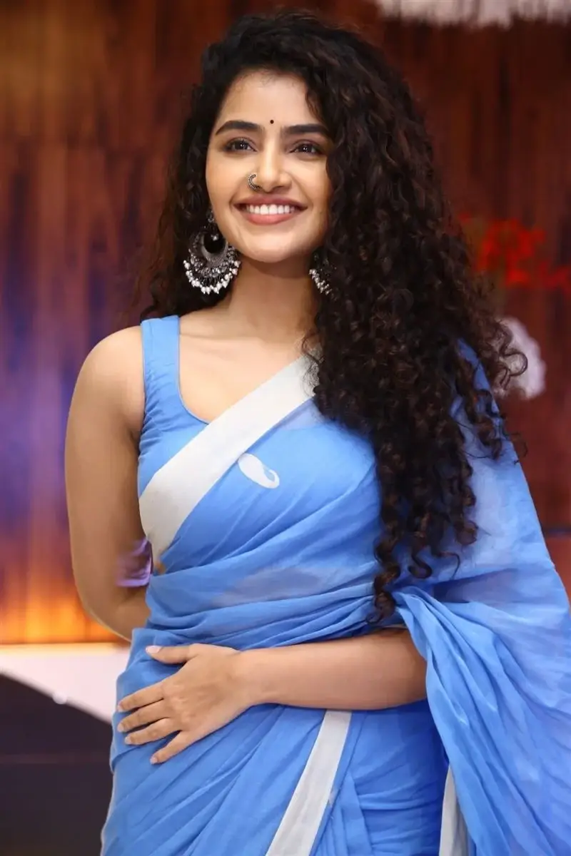 INDIAN ACTRESS ANUPAMA PARAMESWARAN IN BLUE SAREE 4